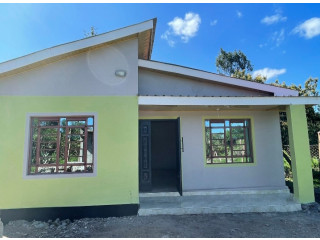 3 bedroom house in Witeithie malaba at 3.6m